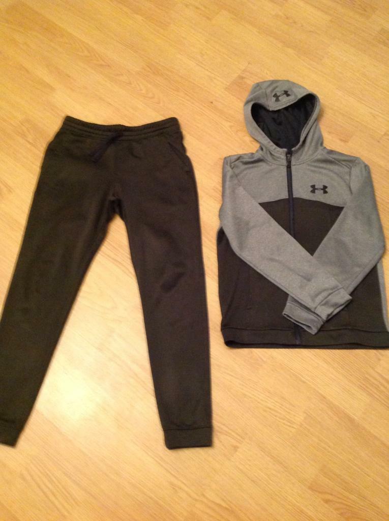 green under armour tracksuit
